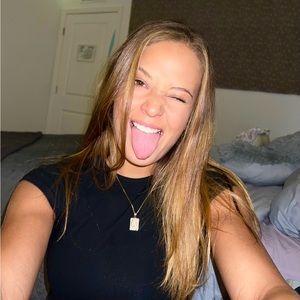 Meet your Posher, Lyric